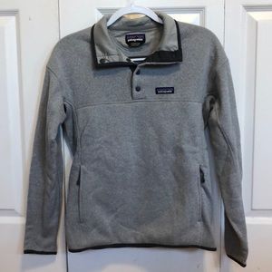Like New! Patagonia Button Up Light Weight Fleece